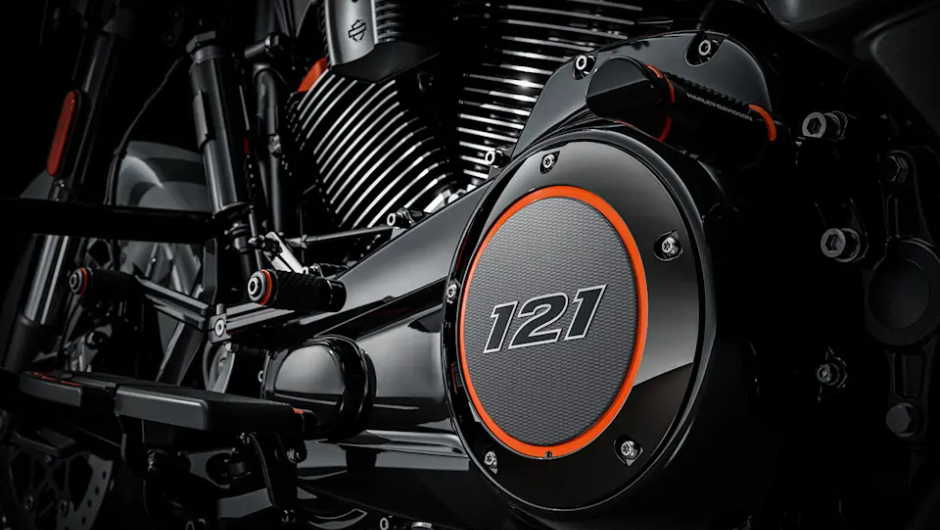 CVO™ Street Glide™ 2025